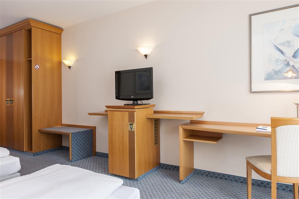 Tryp By Wyndham Hotel Stadtoldendorf Room photo