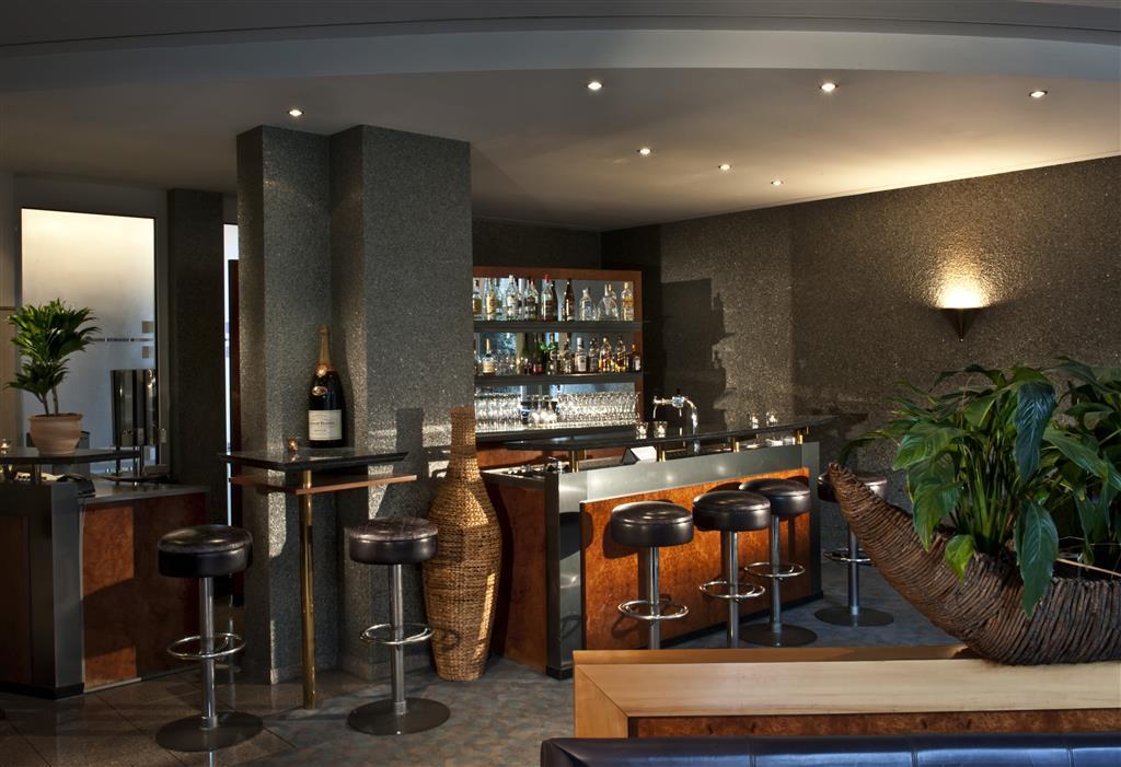 Tryp By Wyndham Hotel Stadtoldendorf Restaurant photo